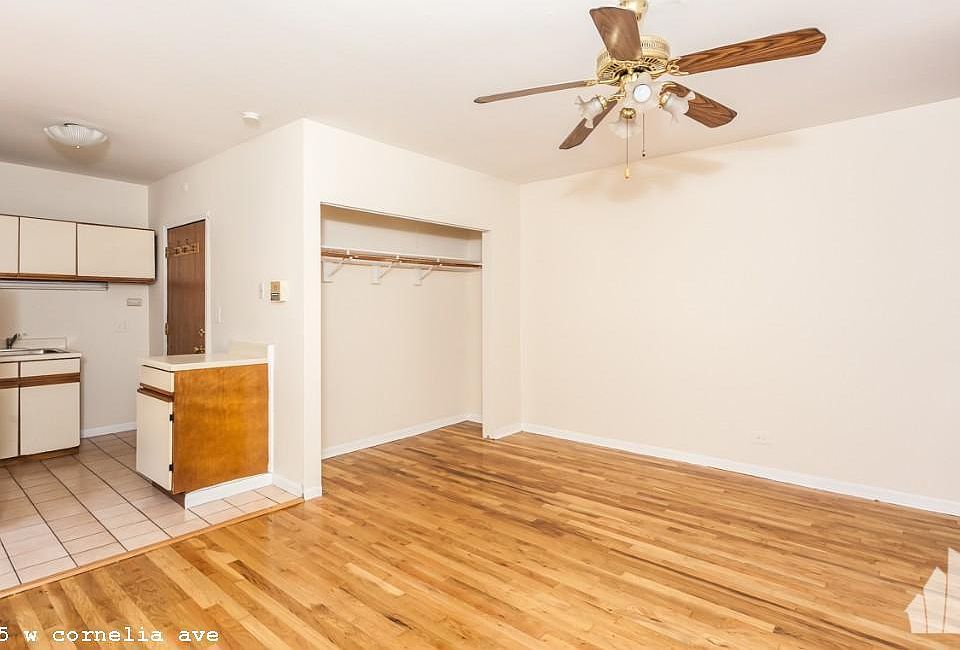1st image of 815 W Cornelia Ave #524