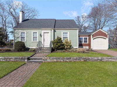 15 Willing Ave, Warwick, RI, 02888