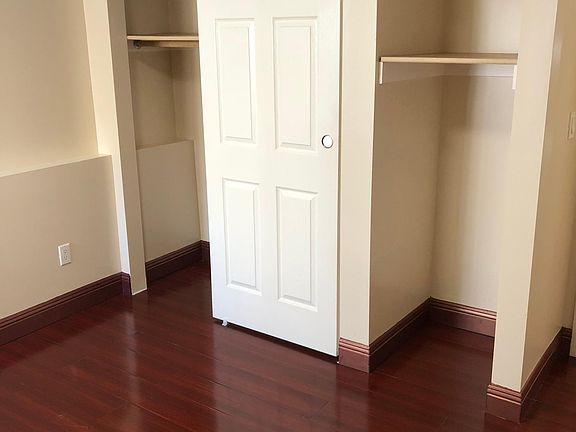 5th image of 60 Loehr St Unit A