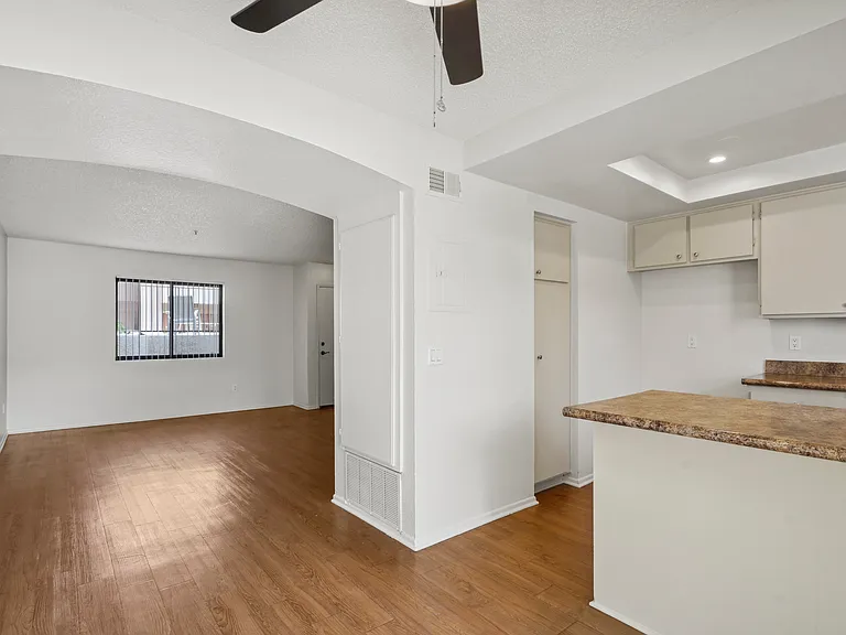 Kimberly Terrace — Photo 27
