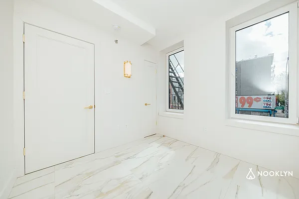 Rented by Nooklyn NYC LLC | media 7