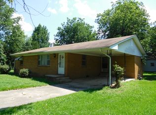 511 S Clayton St, Rector, AR 72461