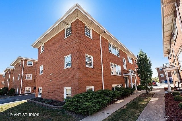 1st image of 9456 Maple Dr #3A