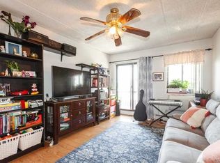 4128 71st St, Flushing, NY 11377