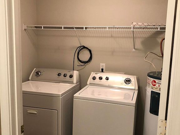 5th image of 1257 Louisville St APT 8