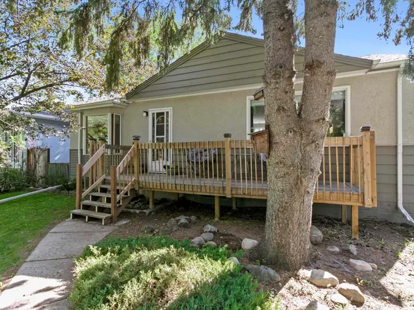 9203 76th St NW, Edmonton, AB T6C 2K4