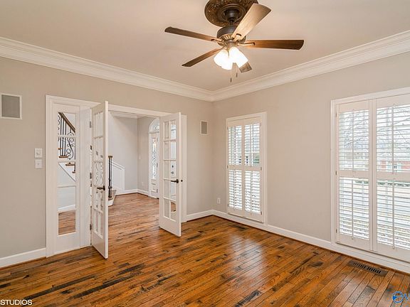 4th image of 2806 Castle Pines Cir SE