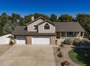 422 N Hillsboro Ct, Fort Collins, CO 80525