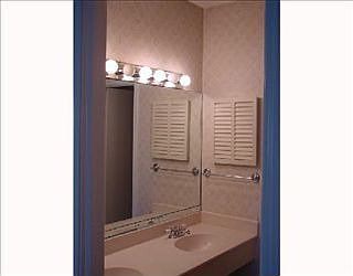 4th image of 1750 Saint Charles Ave APT 428