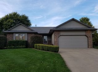 2369 N Parkridge Ct, Wichita, KS 67205