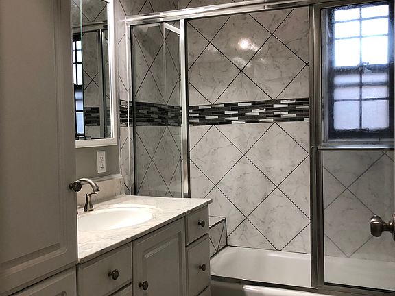3rd image of 3876 Church Ln