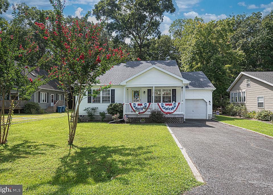1st image of 70 Camelot Cir
