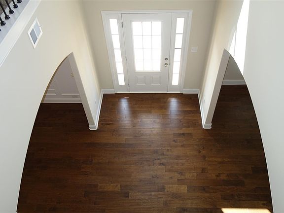 3rd image of 3391 Bridgewood Dr