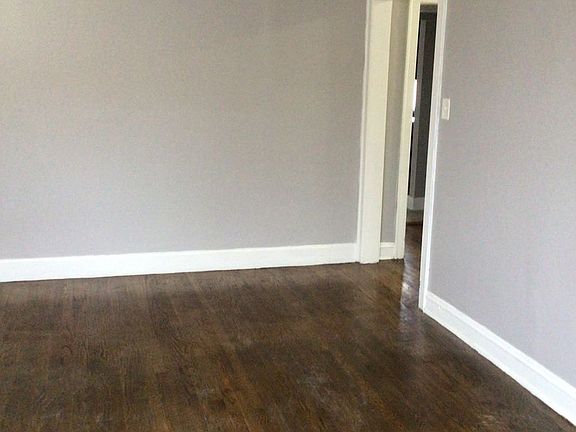 2nd image of 8301 S Paulina St #8307-3N