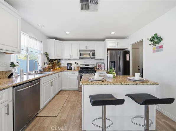 17 Monticello Ln, Rancho Santa Margarita, CA 92688