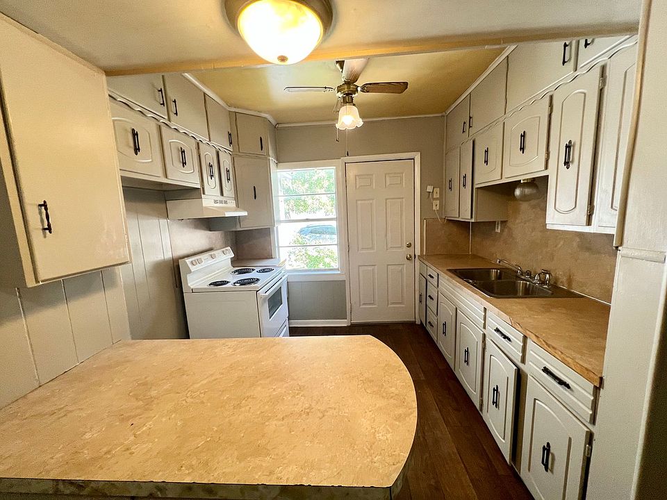 MadisonMaple Duplex 218 N Madison St Enid OK Zillow