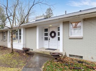 963 Buttrick Ave SE, Ada, MI 49301