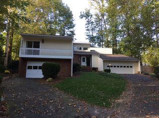 5011 Cedarwood Dr, Winston Salem, NC 27103