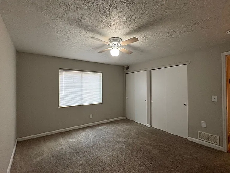 525 Lowell Ave — Photo 36