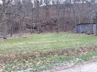 10968 Waterloo-smith Church Rd., Leon, WV 25123