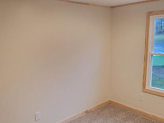 4th image of 158 Ashlyn Dr