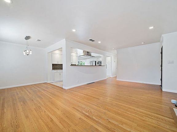 2nd image of 2265 Trenton Dr