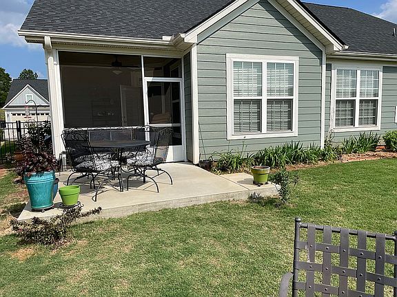 2nd image of 109 Ripplestone Way