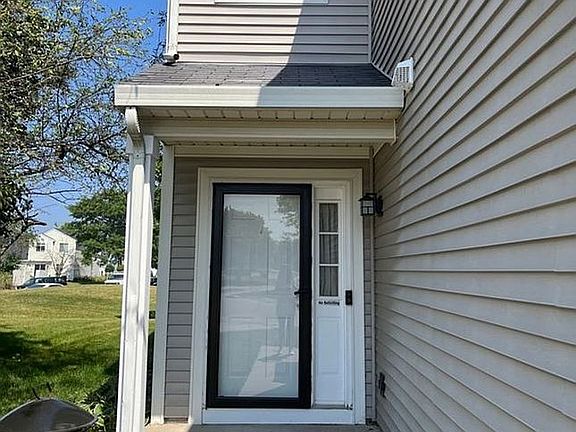 2nd image of 1312 Jenna Dr APT A