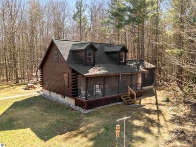 1875 Elberta Resort Rd, Frankfort, MI, 49635