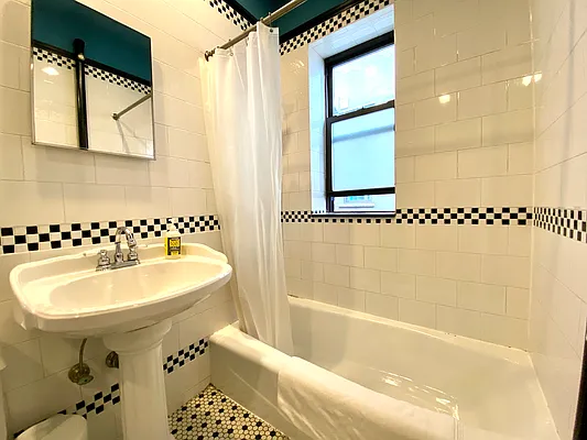 Rented by Remax Real Estate Professionals | media 49