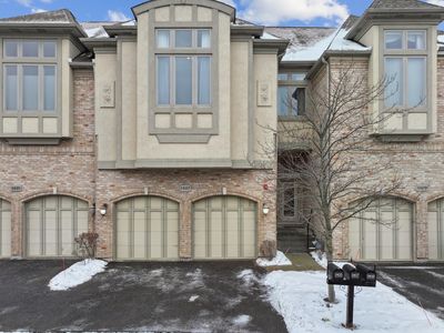 1407 W Rue Paris Pl, Inverness, IL, 60067