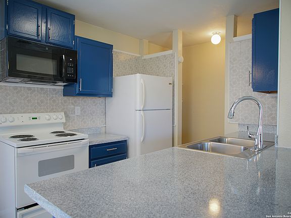 5th image of 6915 BELFOREST