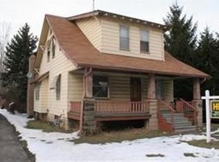 4718 Snow Rd, Parma, OH 44134