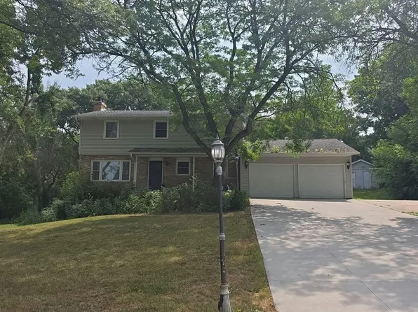 11599 Layton Ave S, Hastings, MN 55033