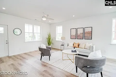 5 bed, 3.5 bath, 2700 sqft, $5,550 — Photo 3