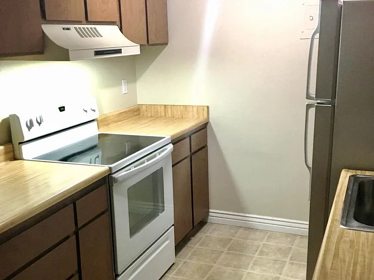 381 S Ames St #B-B308 — Photo 5