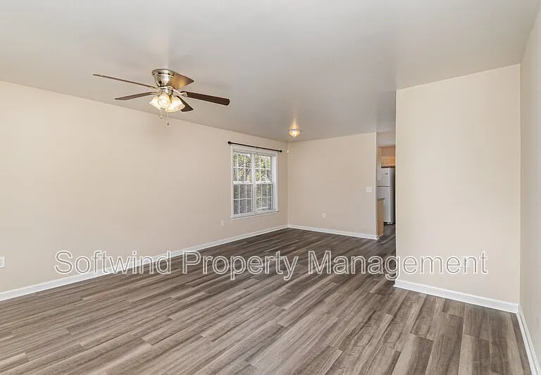 1519 Elmwood Ave — Photo 4