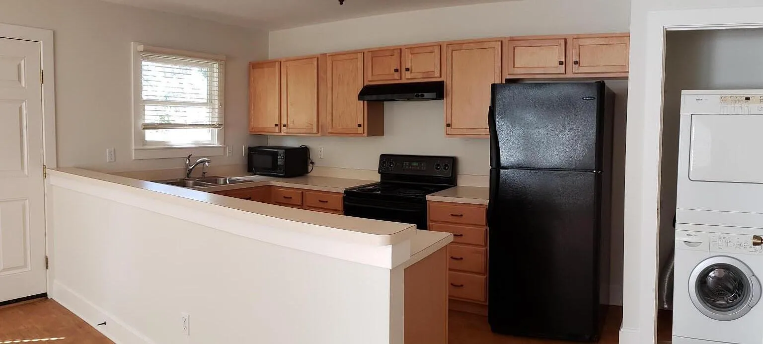 1 bed, 1.0 bath, 650 sqft, $1,175 — Photo 3