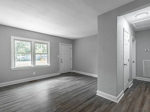5th image of 5109 Sunbeam Ave #5109