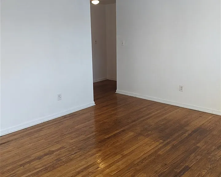 12 Linden Ave #2 — Photo 14