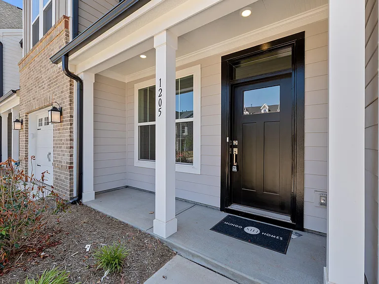 1205 Bell Heather Rd — Photo 5