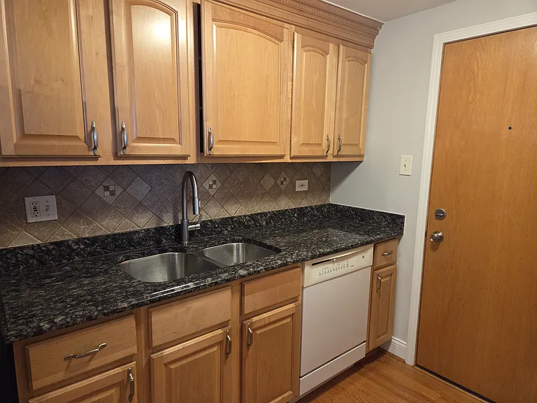 9633 Brandy Ct #10 — Photo 7