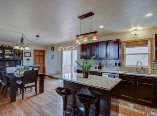 7405 S Tifton Dr, Franklin, WI 53132