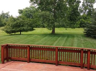 2368 Pleasant View Dr, Rochester Hills, MI 48306