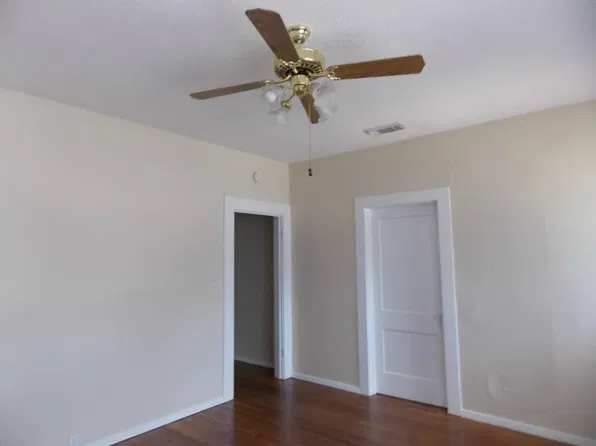 317 W 35th St #A, Austin, TX 78705
