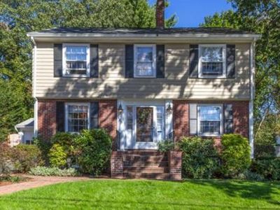 118 Governors Rd, Milton, MA, 02186
