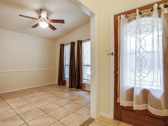 4th image of 1103 Whispering Oaks Ln