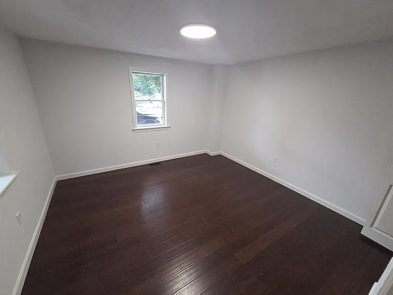 114 Front St #114 — Photo 8