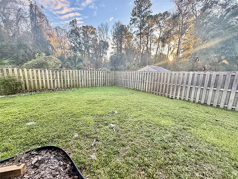 2161 SW 41st Ln — Photo 6