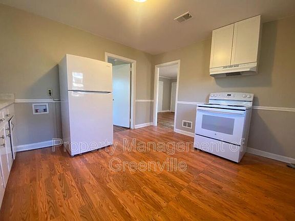 4th image of 20 Bagwell Cir